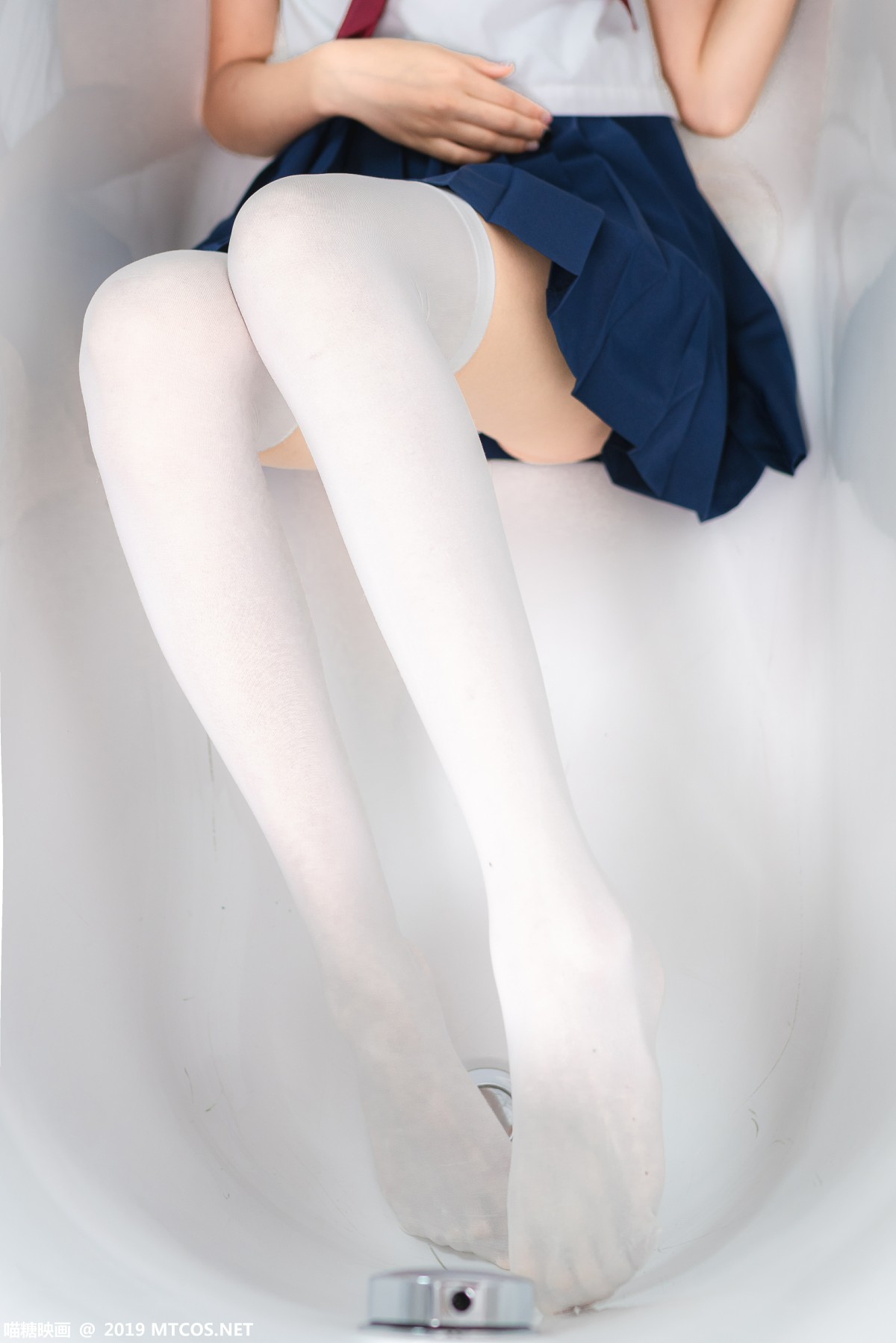 [喵糖映画]VOL.012 蓝白水手服 – COSPLAY