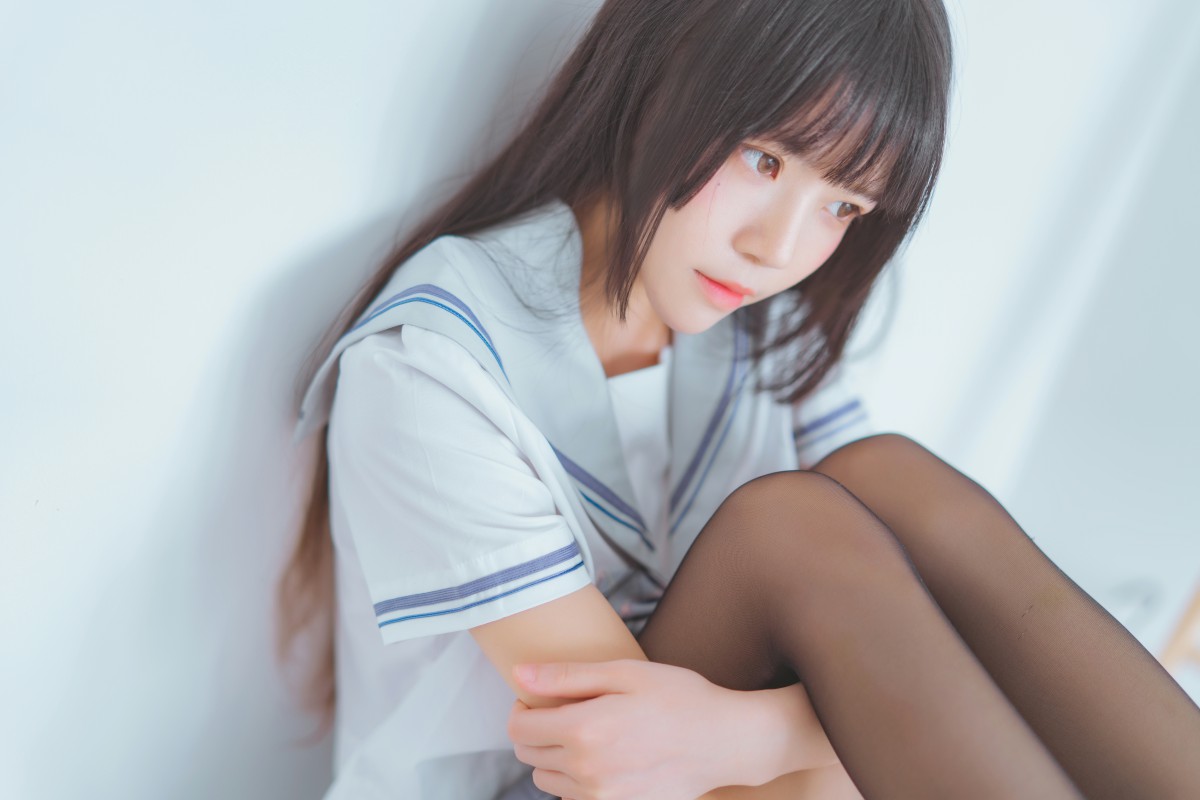 [Cosplay]桜桃喵 – 校服黑丝 – COSPLAY