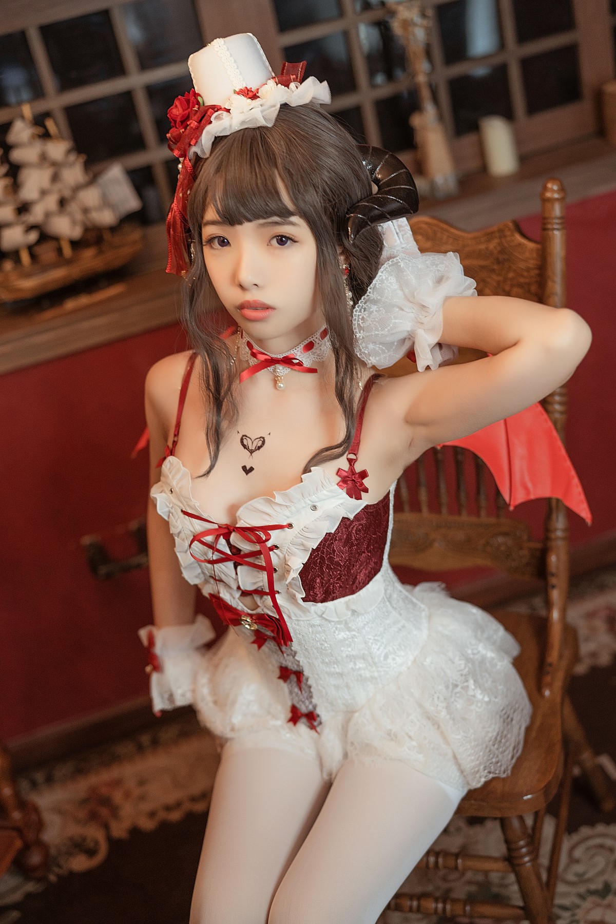 [Cosplay]雯妹不讲道理 – 魅魔 Elegant d – COSPLAY