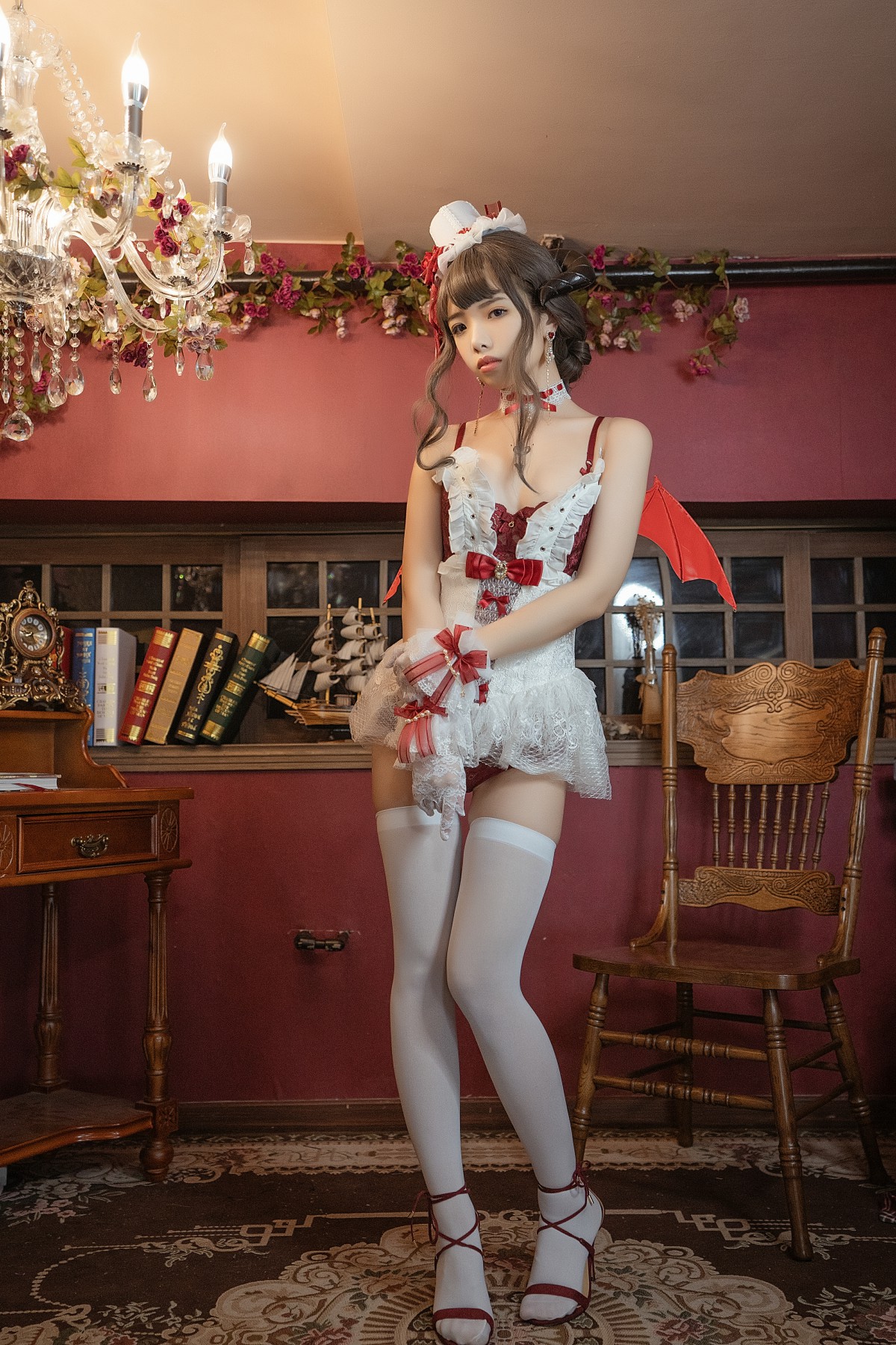 [Cosplay]雯妹不讲道理 – 魅魔 Elegant d – COSPLAY