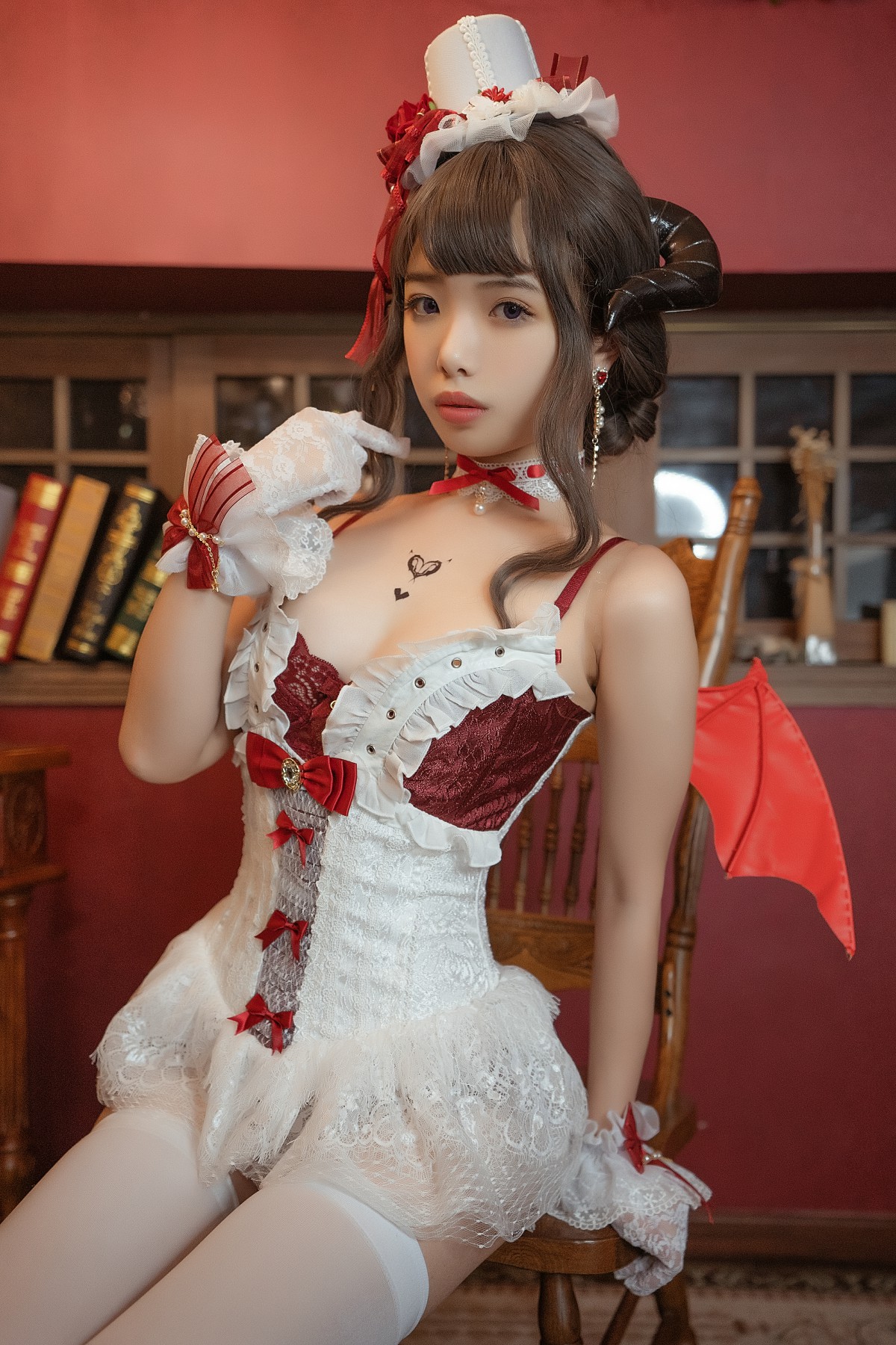 [Cosplay]雯妹不讲道理 – 魅魔 Elegant d – COSPLAY