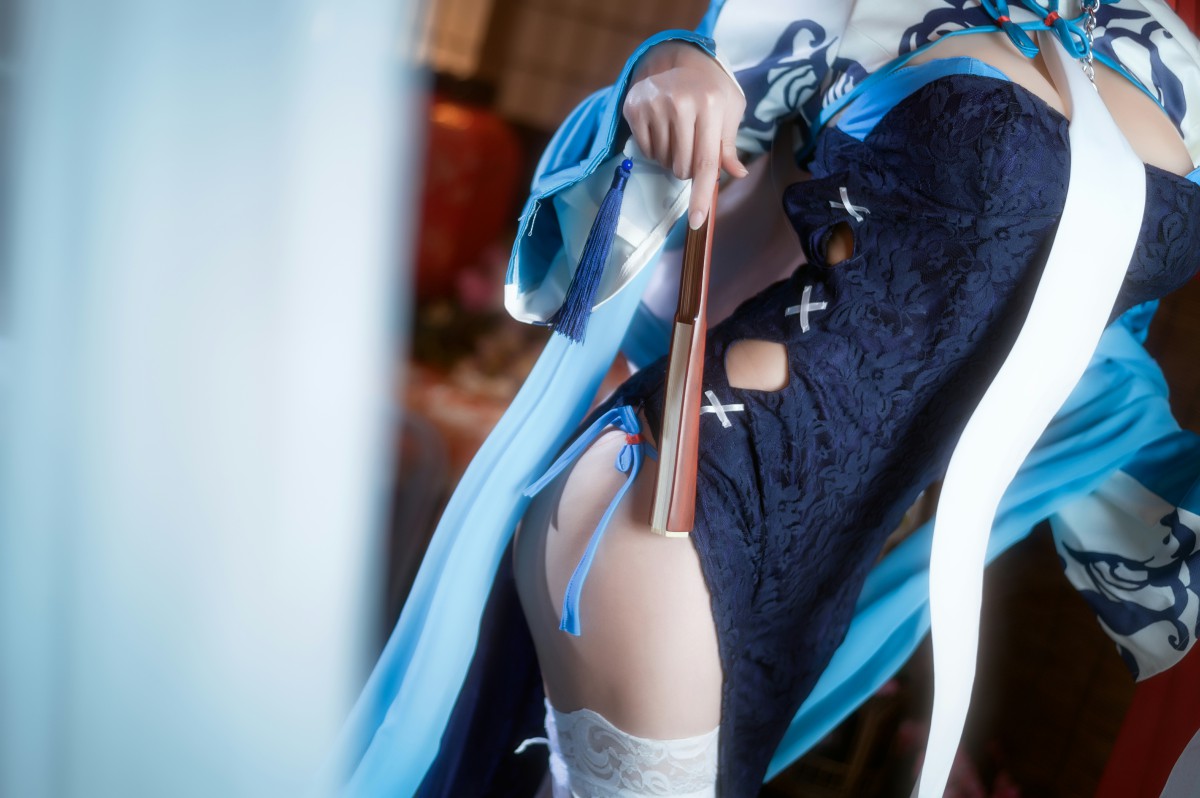 [Cosplay]鳗鱼霏儿 – 碧蓝华裳 贝姐 – COSPLAY