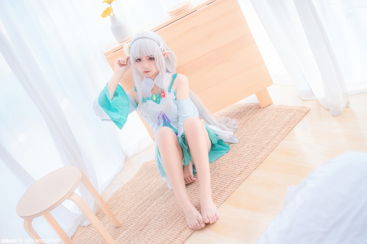 [喵糖映画]VOL.020 COS白发魔女 – COSPLAY