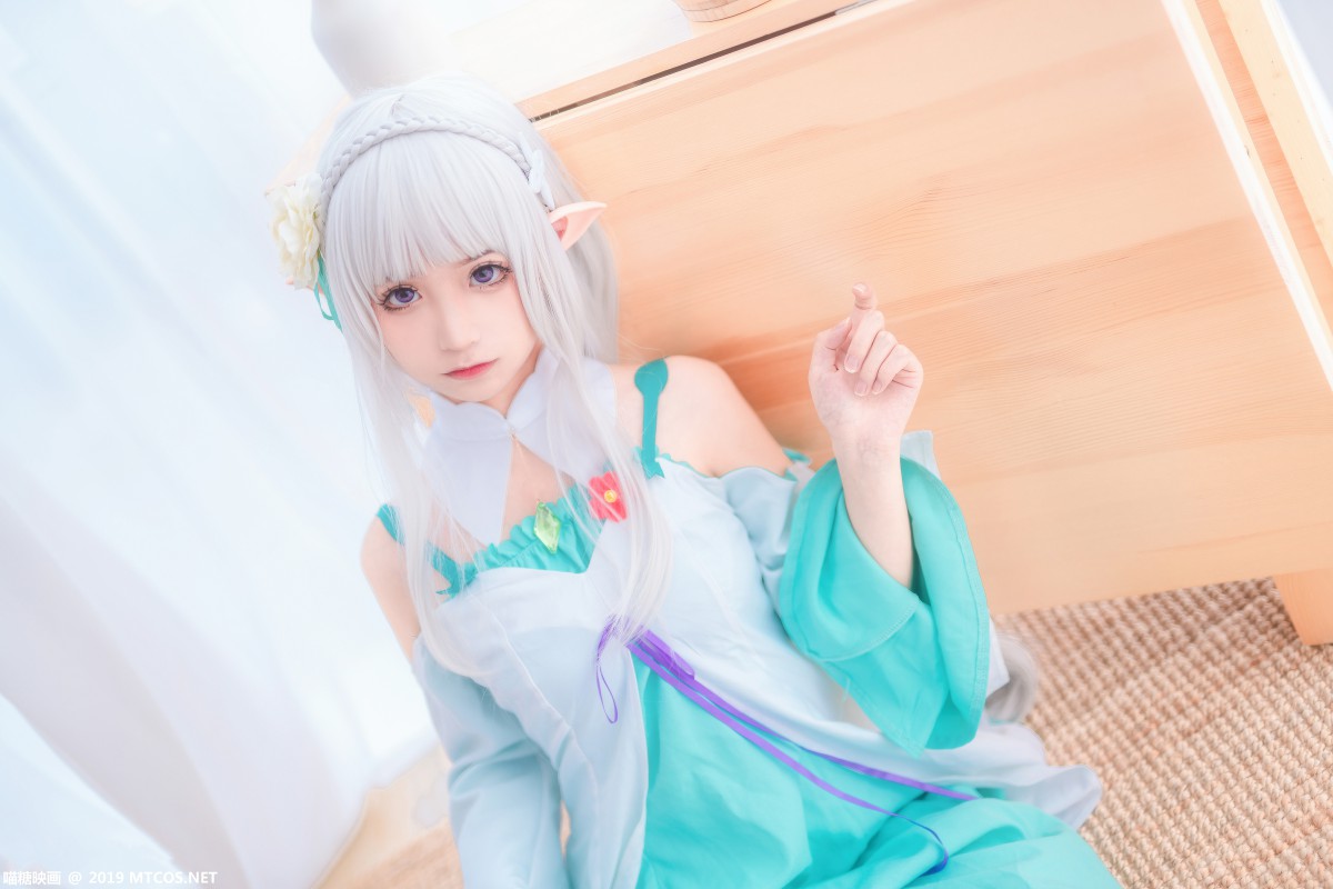 [喵糖映画]VOL.020 COS白发魔女 – COSPLAY