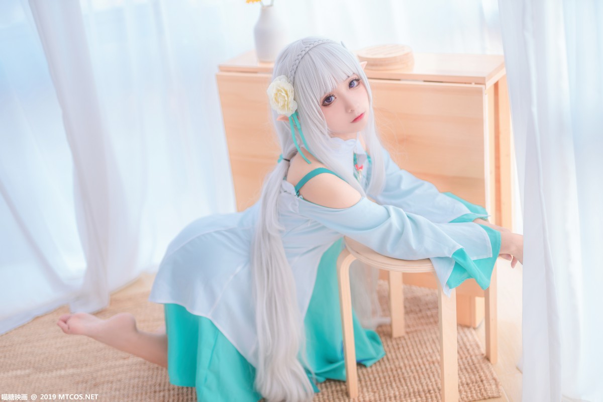 [喵糖映画]VOL.020 COS白发魔女 – COSPLAY