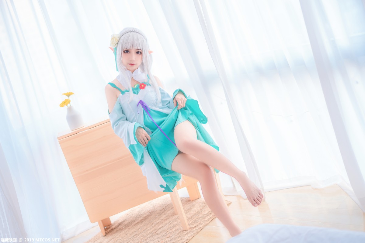 [喵糖映画]VOL.020 COS白发魔女 – COSPLAY