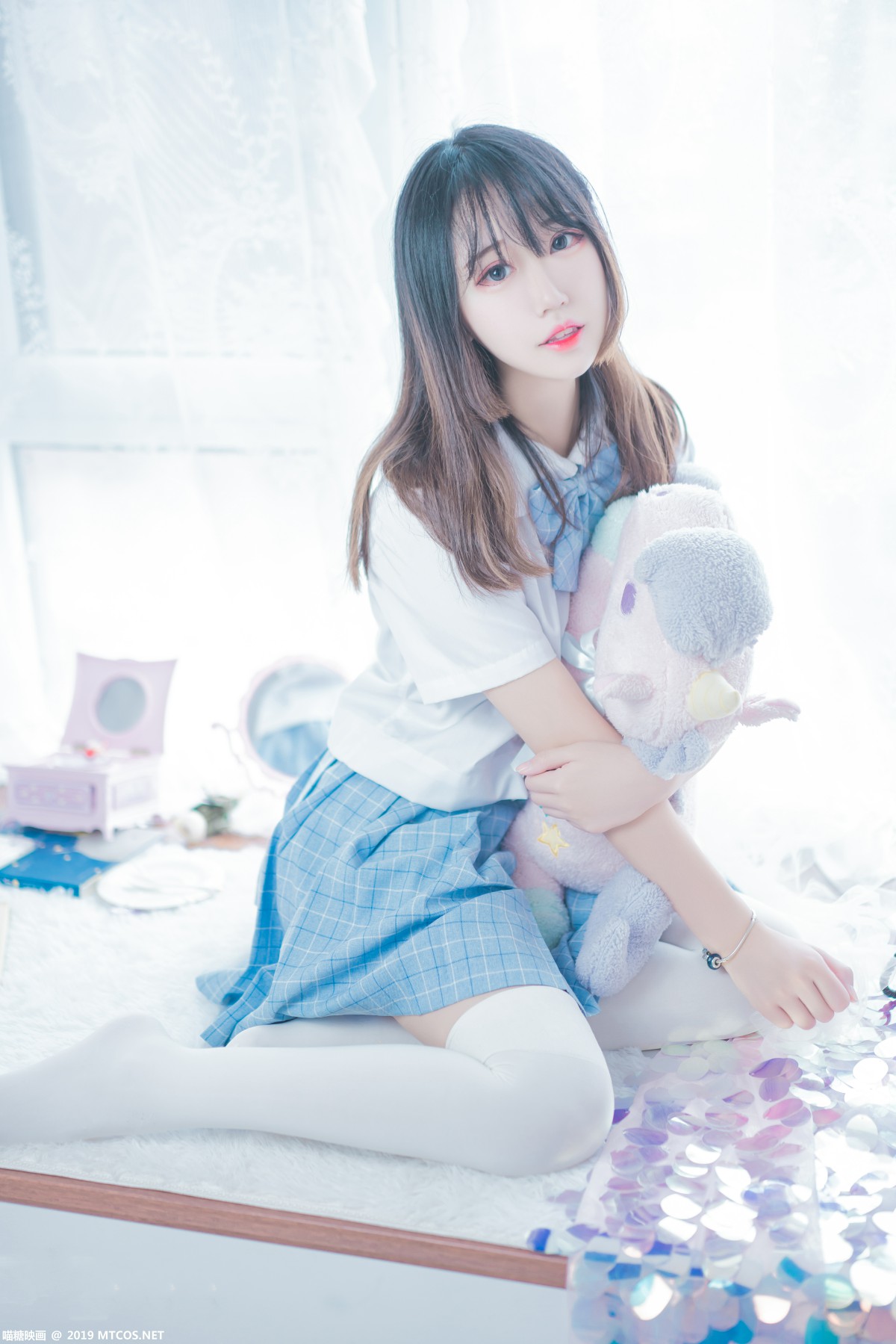 [喵糖映画]VOL.019 蓝白梦幻少女 – COSPLAY