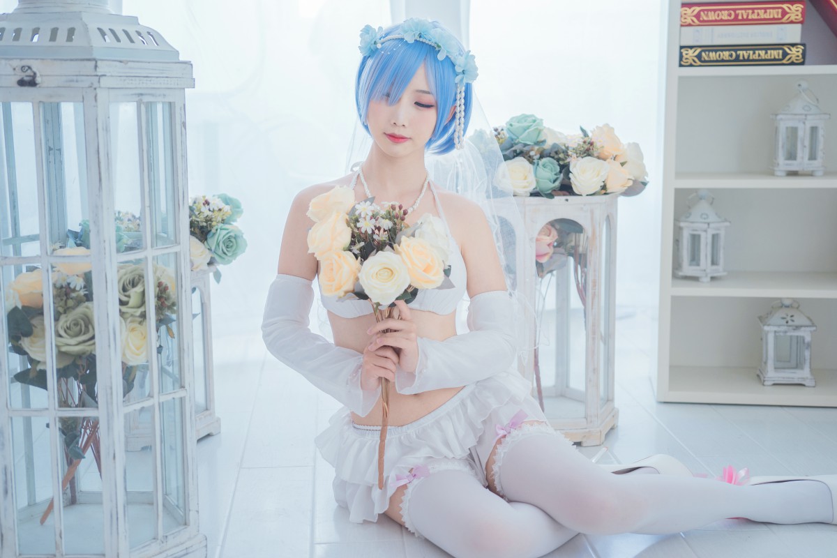 [Cosplay]面饼仙儿 – 花嫁蕾姆 – COSPLAY