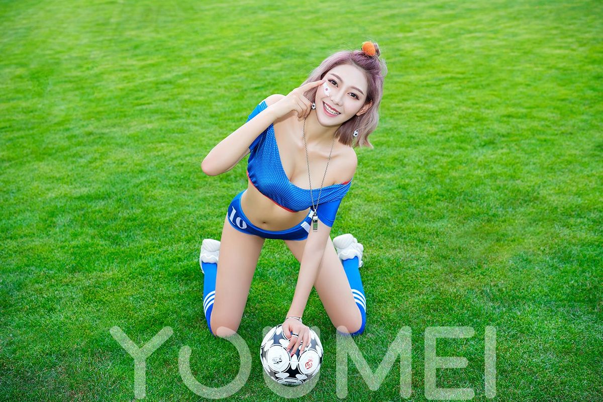YOUMEI尤美足球宝贝付艺轩樱花武者主题修长美腿户外写真-御萝部落