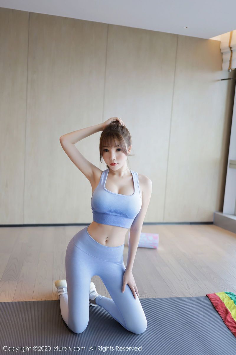 秀人网性感女神芝芝Booty运动内衣健身房主题魔鬼身材写真-御萝部落