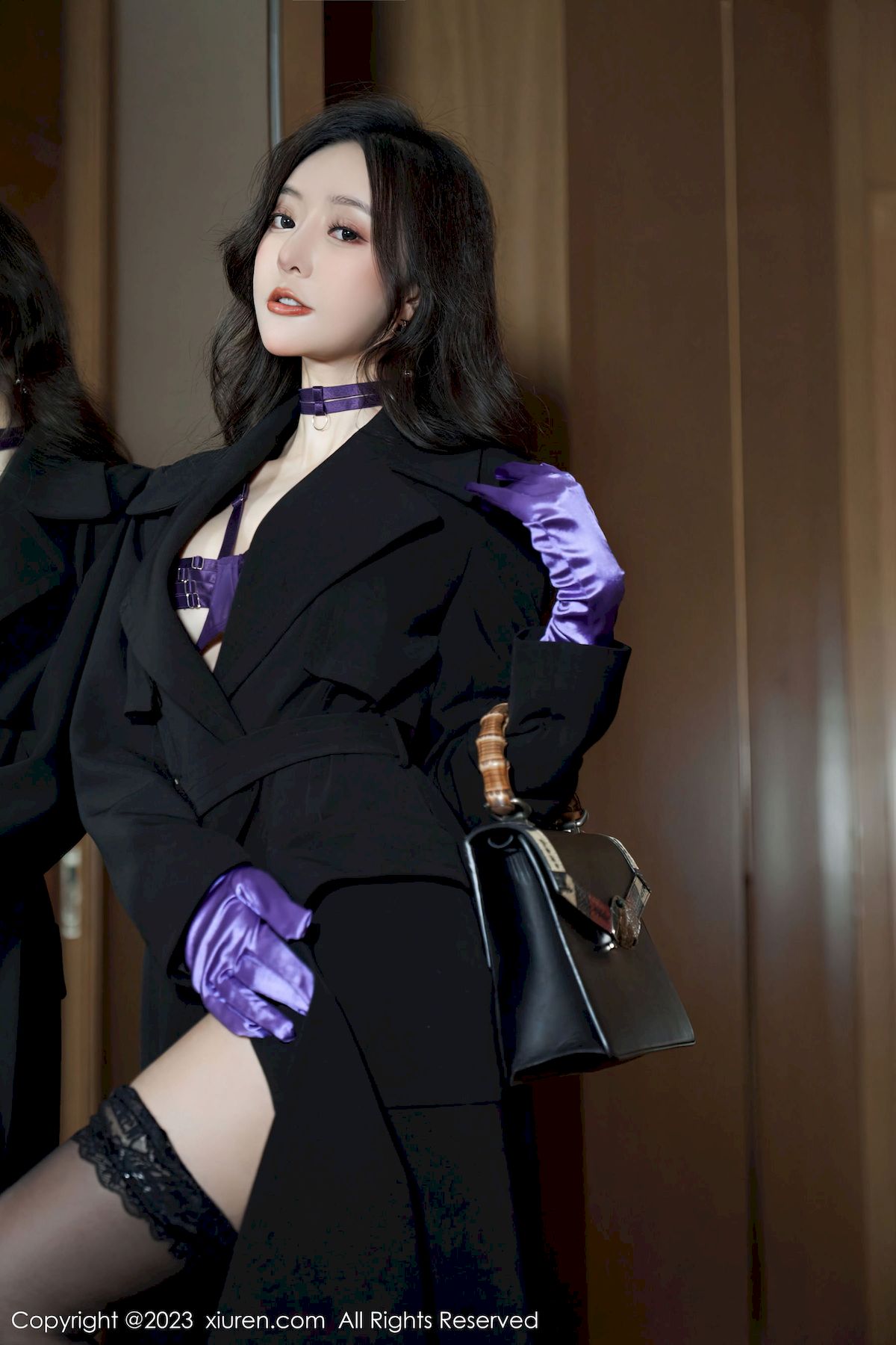[秀人XiuRen] No.6078 女神王馨瑶Yanni – 黑色外衣+情趣内衣性感写真