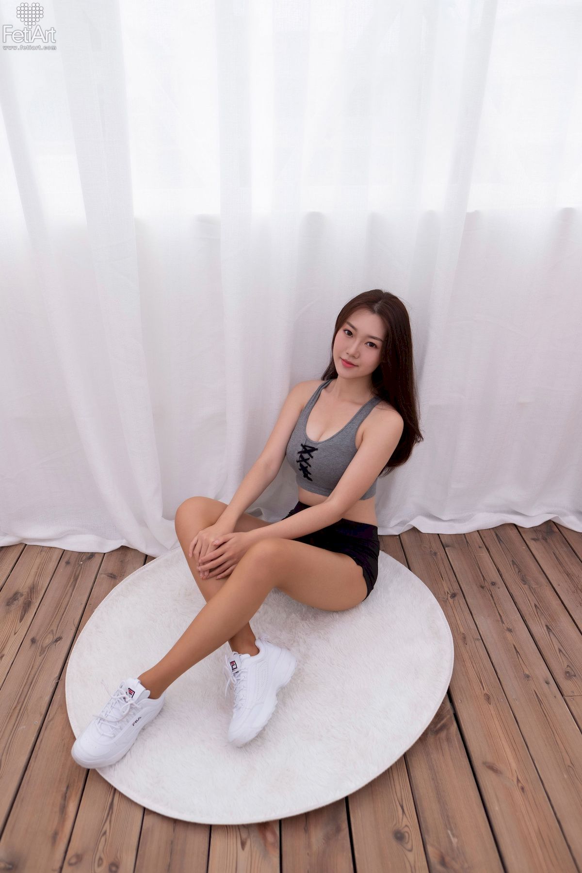 尚物集FetiArt模特Jessica运动服饰小蛮腰健身房场景写真-御萝部落