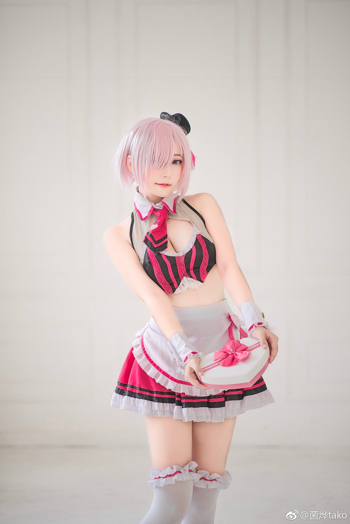 [Cosplay][菌烨tako]玛修·基列莱特 – COSPLAY