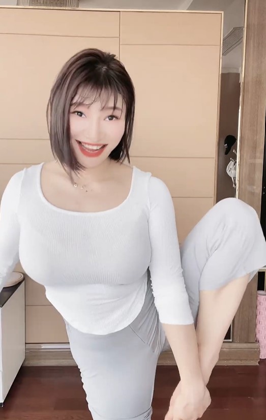 一妍爱运动/莉莉娅祖—微密视频图片合集【持续更新】